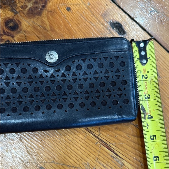 Rebecca Minkoff Black Leather Long Zippered Wallet - Picture 5 of 11